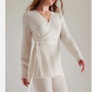 NEW ATHLETA Women’s  Alpine Wrap Sweater Medium Magnolia White